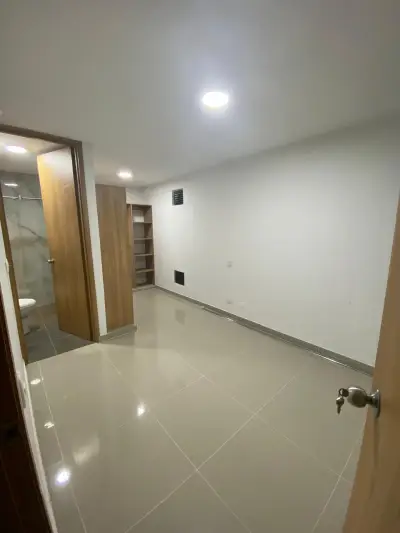 Apartamento en arriendo en Cali - foto 2