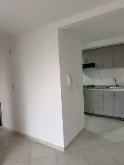 Apartamento en venta en Fontibon - foto 2