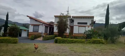 Venta finca con alojamientos turísticos