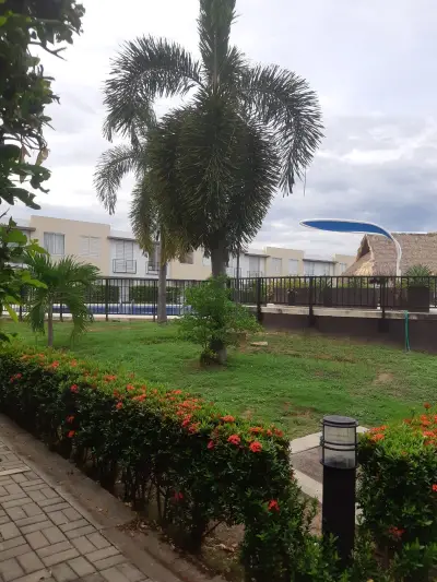 Casa en venta en Ricaurte - foto 3