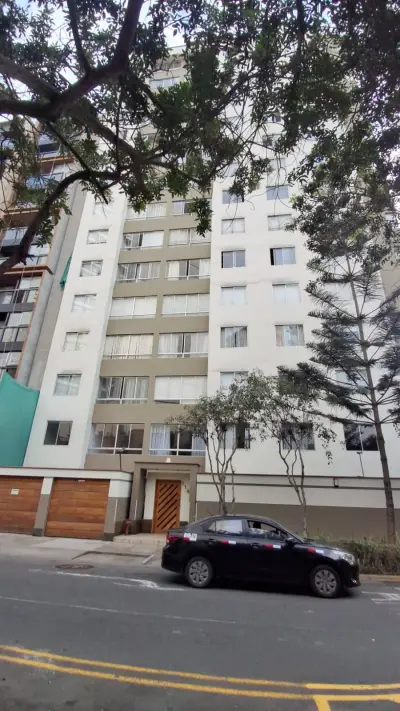 Departamento en alquiler en Miraflores - foto 3