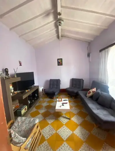 Casa en venta en La Ceja - foto 3