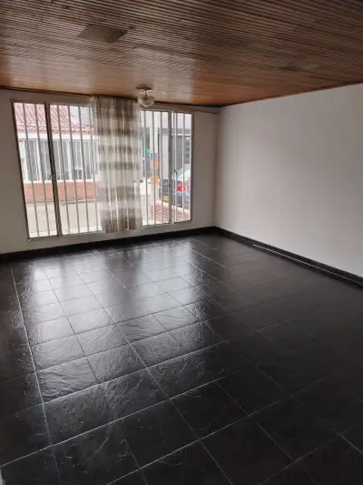 Casa en arriendo en Engativa