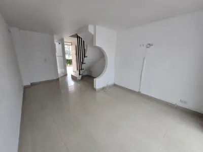 Casa en venta en Zipaquira - foto 2