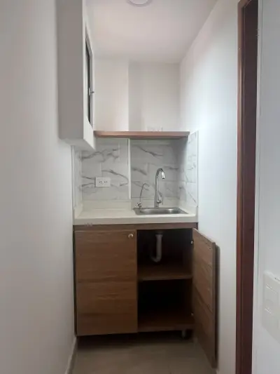 Oficina en arriendo en Usaquen - foto 4
