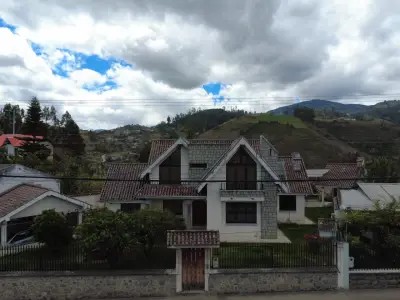 Casa en venta en Chordeleg - foto 3