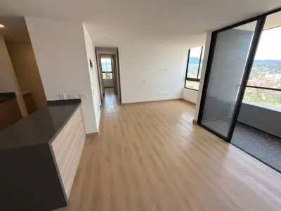 Apartamento en venta en La Ceja - foto 4