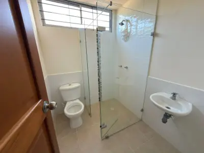 Apartamento en venta en El Carmen De Viboral - foto 5