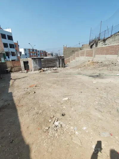 Terreno en venta en San Juan de Lurigancho - foto 2