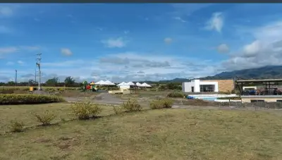 Lote en venta en Alvarado - foto 3