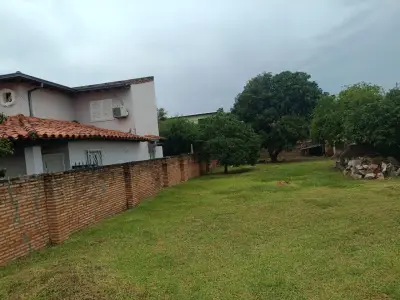 Terreno en venta en Asuncion - foto 2