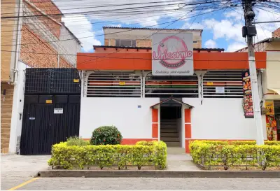 Edificio en ibarra en venta. Restaurante unicornio