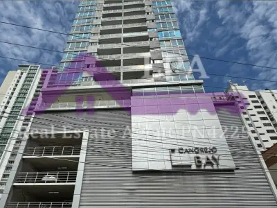 Venta de apartamento en el ph cangrejo bay