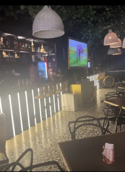 Local comercial en arriendo en Cali - foto 4