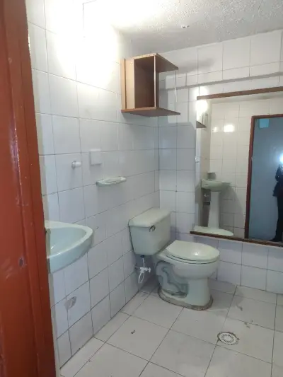 Local comercial en arriendo en Bogotá - foto 5