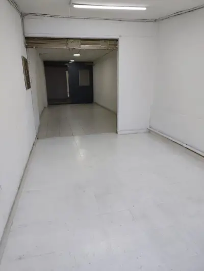Local comercial en arriendo en Bogotá - foto 2