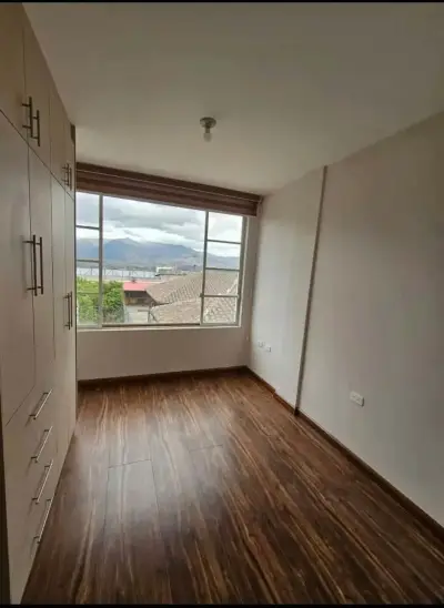 Casa en venta en Antonio Ante - foto 5