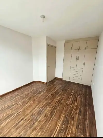 Casa en venta en Antonio Ante - foto 3
