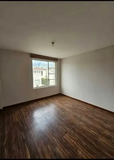 Casa en venta en Antonio Ante - foto 4