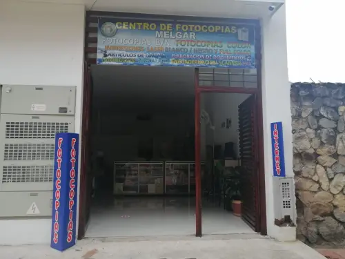 Local comercial en venta en Melgar - foto 2