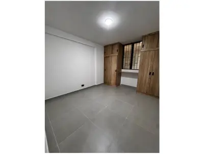 Apartamento en venta en Medellin - foto 5