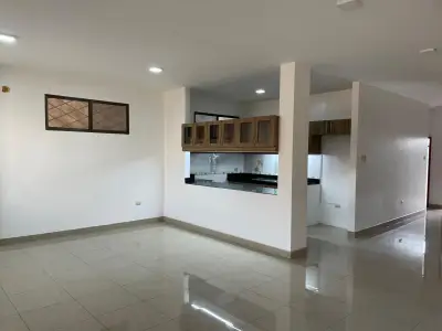 Departamento en arriendo en Samborondón - foto 2
