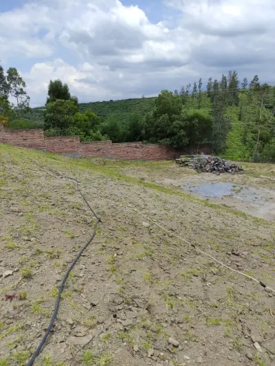 Terreno en venta en Quito - foto 3