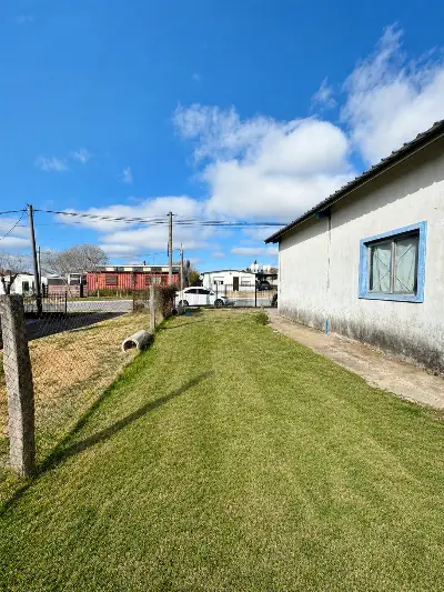 Casa en venta en Colonia Miguelete - foto 2
