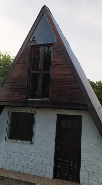 Cabaña en Barrio San Benito – Colonia